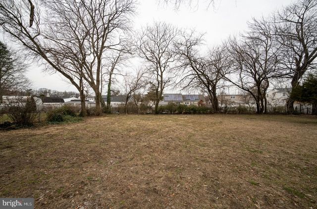 45 BURKE, Deptford, NJ 08096