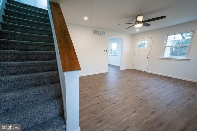 45 BURKE, Deptford, NJ 08096