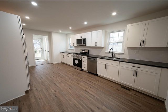 45 BURKE, Deptford, NJ 08096