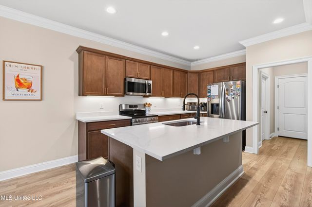 12004 Erik Court, Ocean Springs, MS 39564