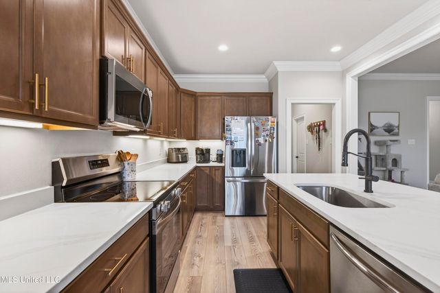 12004 Erik Court, Ocean Springs, MS 39564