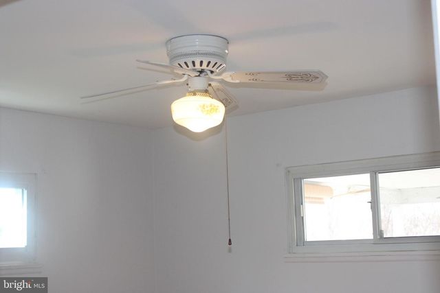 402 GLENMONT AVE, Glen Burnie, MD 21061