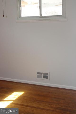 402 GLENMONT AVE, Glen Burnie, MD 21061