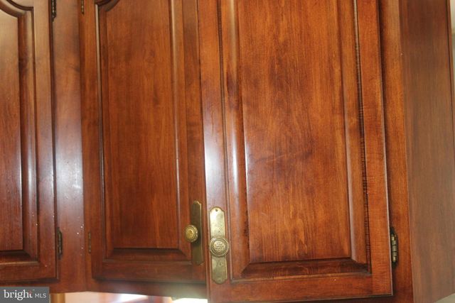 402 GLENMONT AVE, Glen Burnie, MD 21061