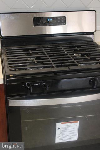 402 GLENMONT AVE, Glen Burnie, MD 21061