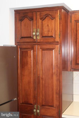 402 GLENMONT AVE, Glen Burnie, MD 21061