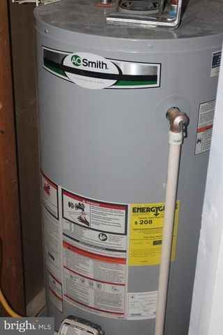 402 GLENMONT AVE, Glen Burnie, MD 21061