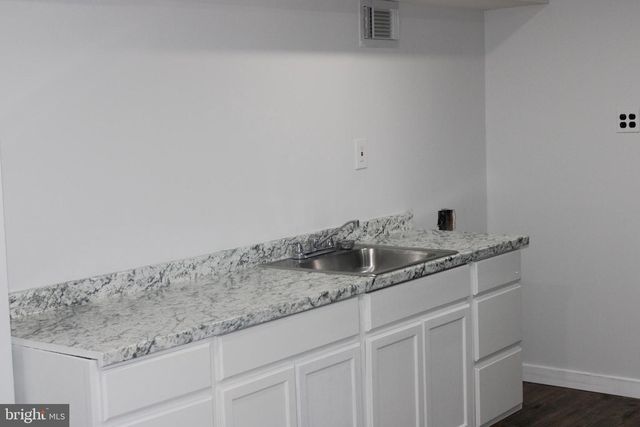 402 GLENMONT AVE, Glen Burnie, MD 21061