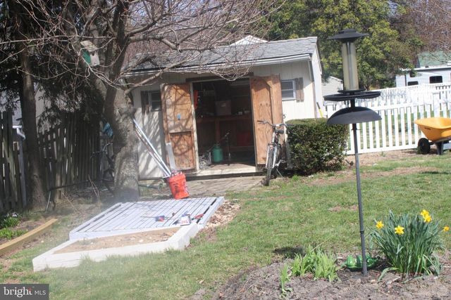 402 GLENMONT AVE, Glen Burnie, MD 21061