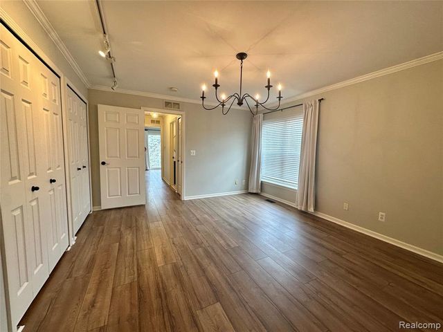 4033 Berkshire Drive, Sterling Heights, MI 48314