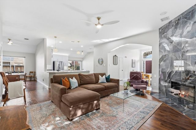 5124 Forest Lawn Drive, Mckinney, TX 75071