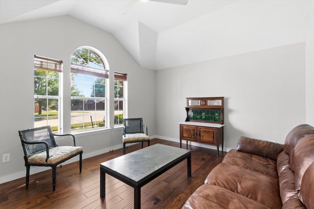 5124 Forest Lawn Drive, Mckinney, TX 75071
