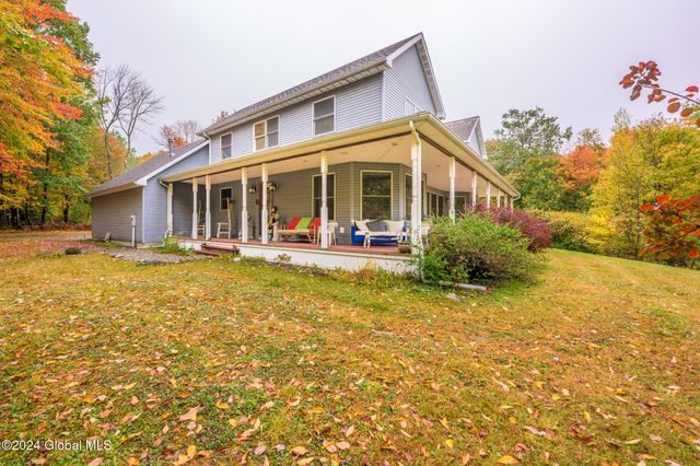 1013-1017 Plank Road, Poestenkill, NY 12018