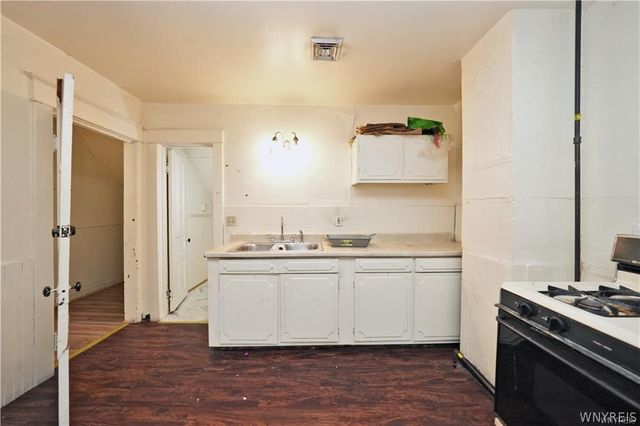 86 Benzinger Street, Buffalo, NY 14206