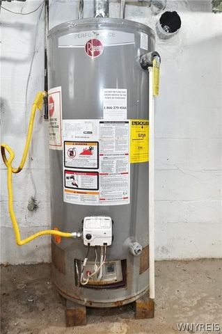 86 Benzinger Street, Buffalo, NY 14206