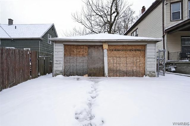 86 Benzinger Street, Buffalo, NY 14206