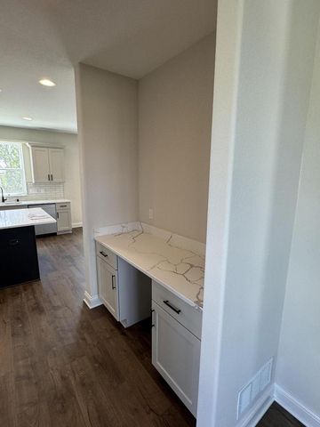 N56W20719 Muirfield DRIVE, Menomonee Falls, WI 53051