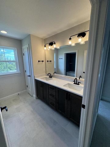 N56W20719 Muirfield DRIVE, Menomonee Falls, WI 53051