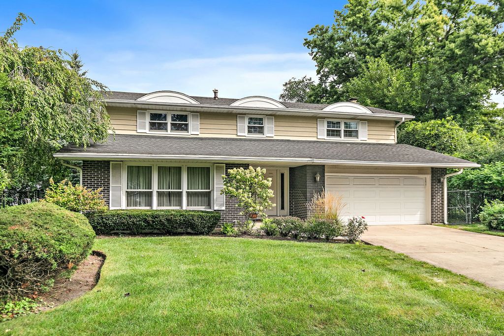 1912 E Cholo Lane, Mount Prospect, IL 60056 — exterior