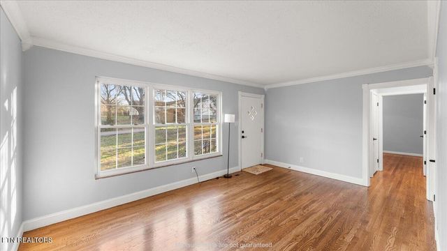 2009 Newton St, Knoxville, TN 37920