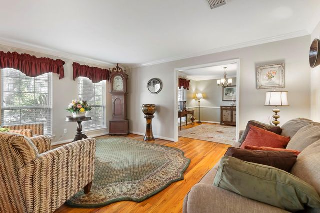 5619 Willow Walk Street, Houston, TX 77069