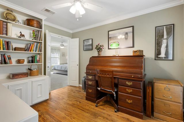 5619 Willow Walk Street, Houston, TX 77069