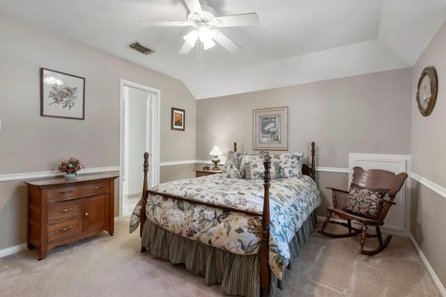 5619 Willow Walk Street, Houston, TX 77069