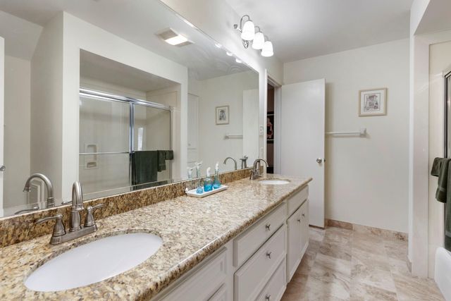 5619 Willow Walk Street, Houston, TX 77069