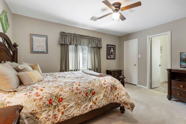 5619 Willow Walk Street, Houston, TX 77069