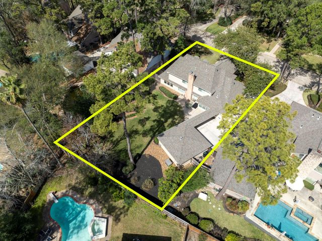 5619 Willow Walk Street, Houston, TX 77069