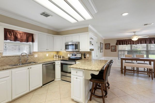 5619 Willow Walk Street, Houston, TX 77069