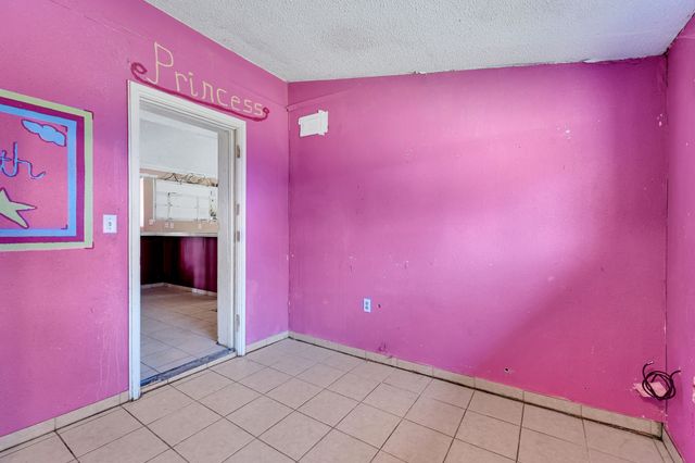 219 Fernwood Drive, Mabank, TX 75156