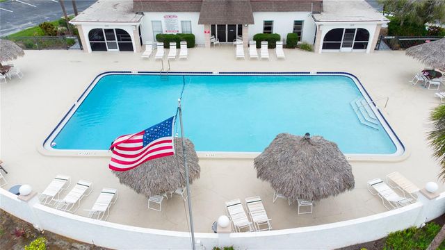 389 S MCMULLEN BOOTH ROAD 12, Clearwater, FL 33759
