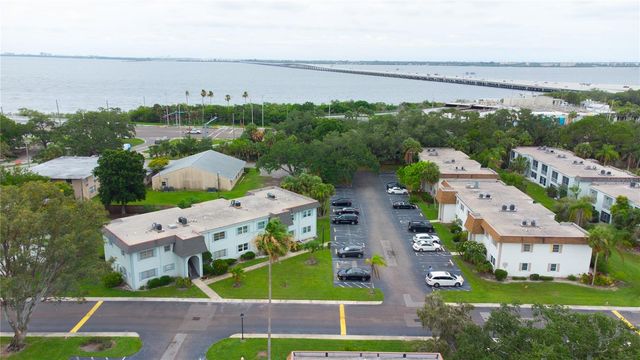 389 S MCMULLEN BOOTH ROAD 12, Clearwater, FL 33759