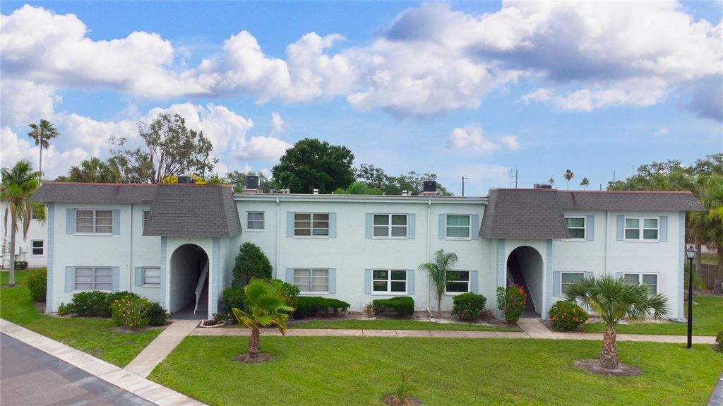 389 S MCMULLEN BOOTH ROAD 12, Clearwater, FL 33759