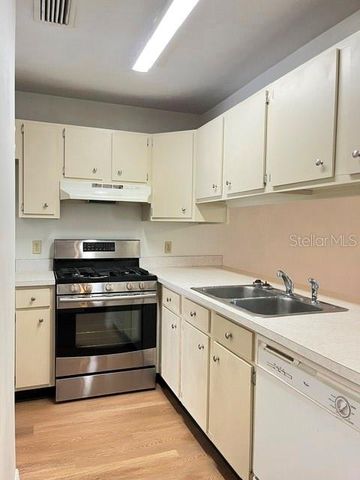 1004 NEW BEDFORD DRIVE, Deland, FL 32724