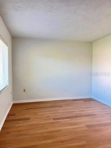 1004 NEW BEDFORD DRIVE, Deland, FL 32724