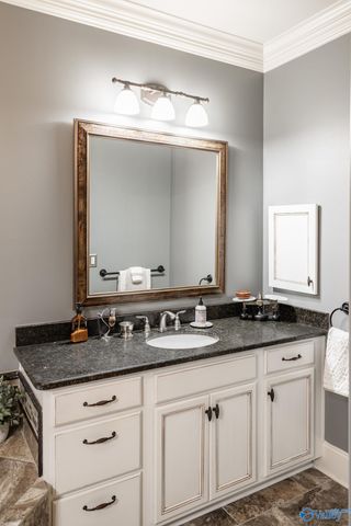 2814 Talon Circle NE, Huntsville, AL 35811