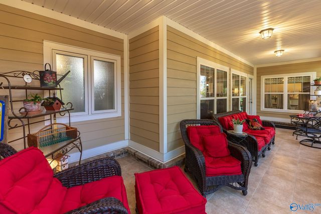 2814 Talon Circle NE, Huntsville, AL 35811