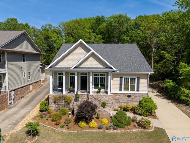 2814 Talon Circle NE, Huntsville, AL 35811