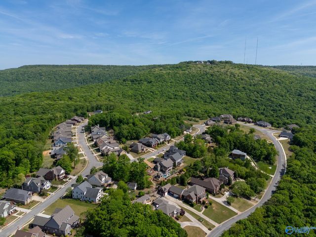 2814 Talon Circle NE, Huntsville, AL 35811