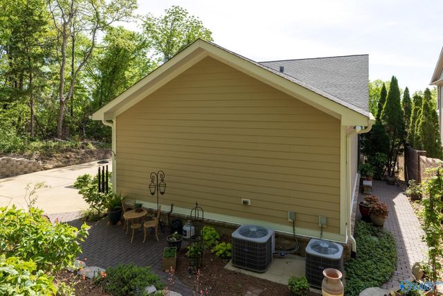 2814 Talon Circle NE, Huntsville, AL 35811