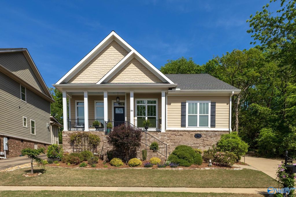2814 Talon Circle NE, Huntsville, AL 35811