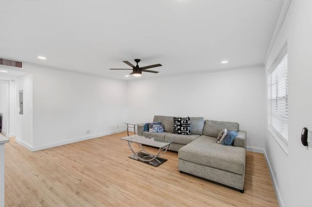449 Normandy J, Delray Beach, FL 33484