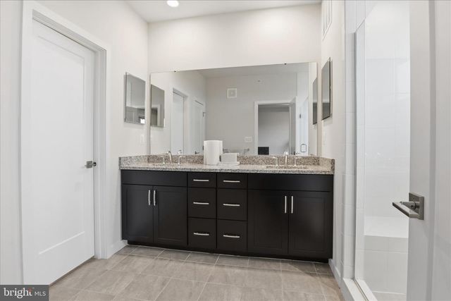 23571 WATERFORD DOWNS TER, Ashburn, VA 20148