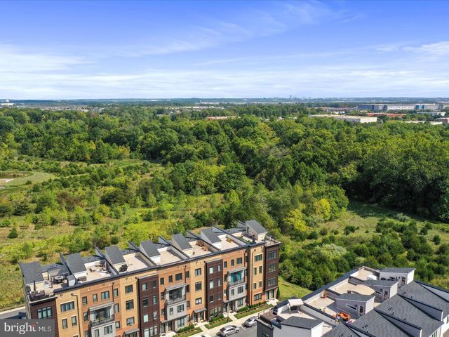 23571 WATERFORD DOWNS TER, Ashburn, VA 20148