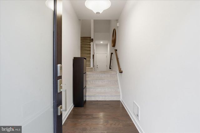 23571 WATERFORD DOWNS TER, Ashburn, VA 20148