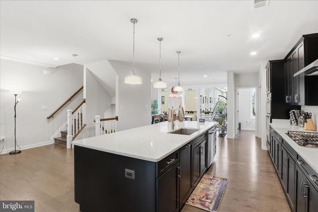 23571 WATERFORD DOWNS TER, Ashburn, VA 20148