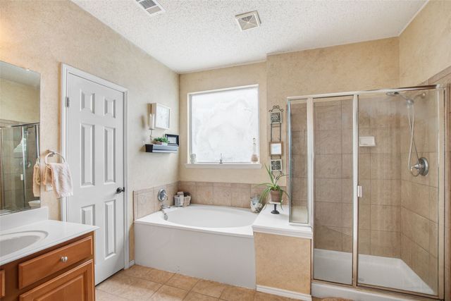 5536 Cranberry Drive, Fort Worth, TX 76137