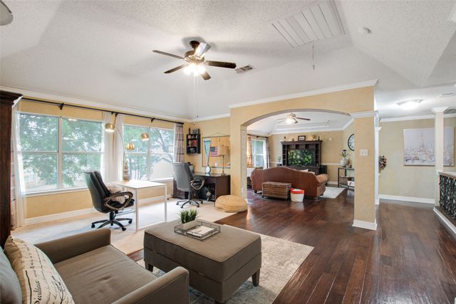 5536 Cranberry Drive, Fort Worth, TX 76137